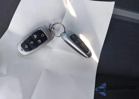 2021 Hyundai Sonata Sel z USA, uszkodzony, nr VIN 5NPEL4JA3MH084433